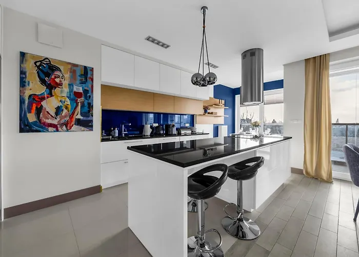 Διαμέρισμα Prestige Three-bedroom - 110m2, Parking, Balcony - By Rentujemy Βαρσοβία