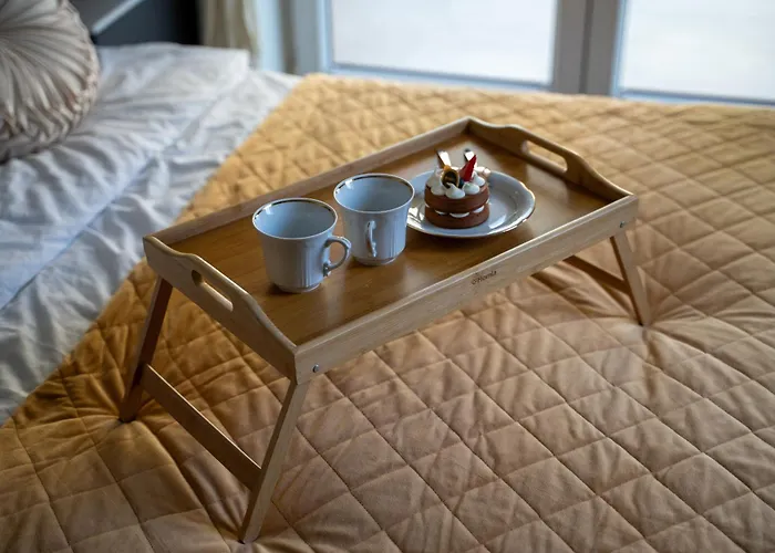 Lejlighed Prestige Three-bedroom - 110m2, Parking, Balcony - By Rentujemy Warszawa